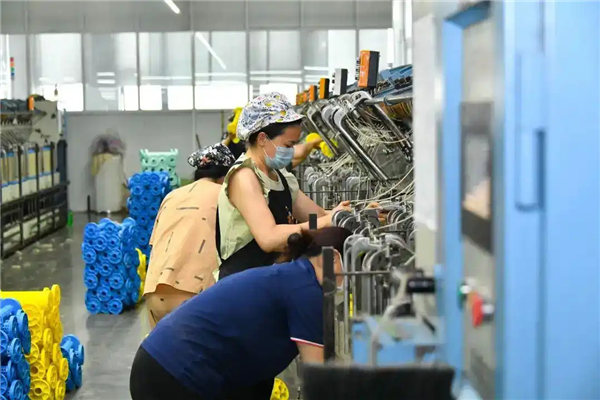 中國紡織工業(yè)聯(lián)合會 引領(lǐng)紡織行業(yè)創(chuàng)新與可持續(xù)發(fā)展